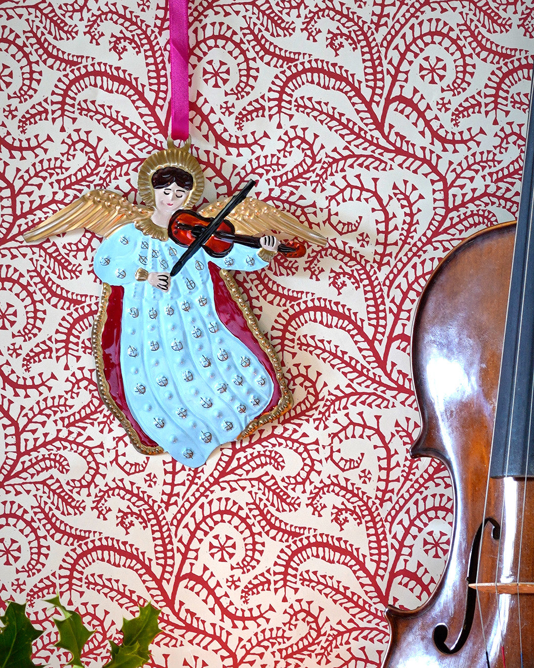 Viola Plalying Angel - Handmade Mexican Tin