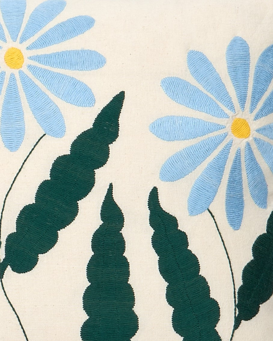 Witer Daisy Blue -  Otomi hand embroidered