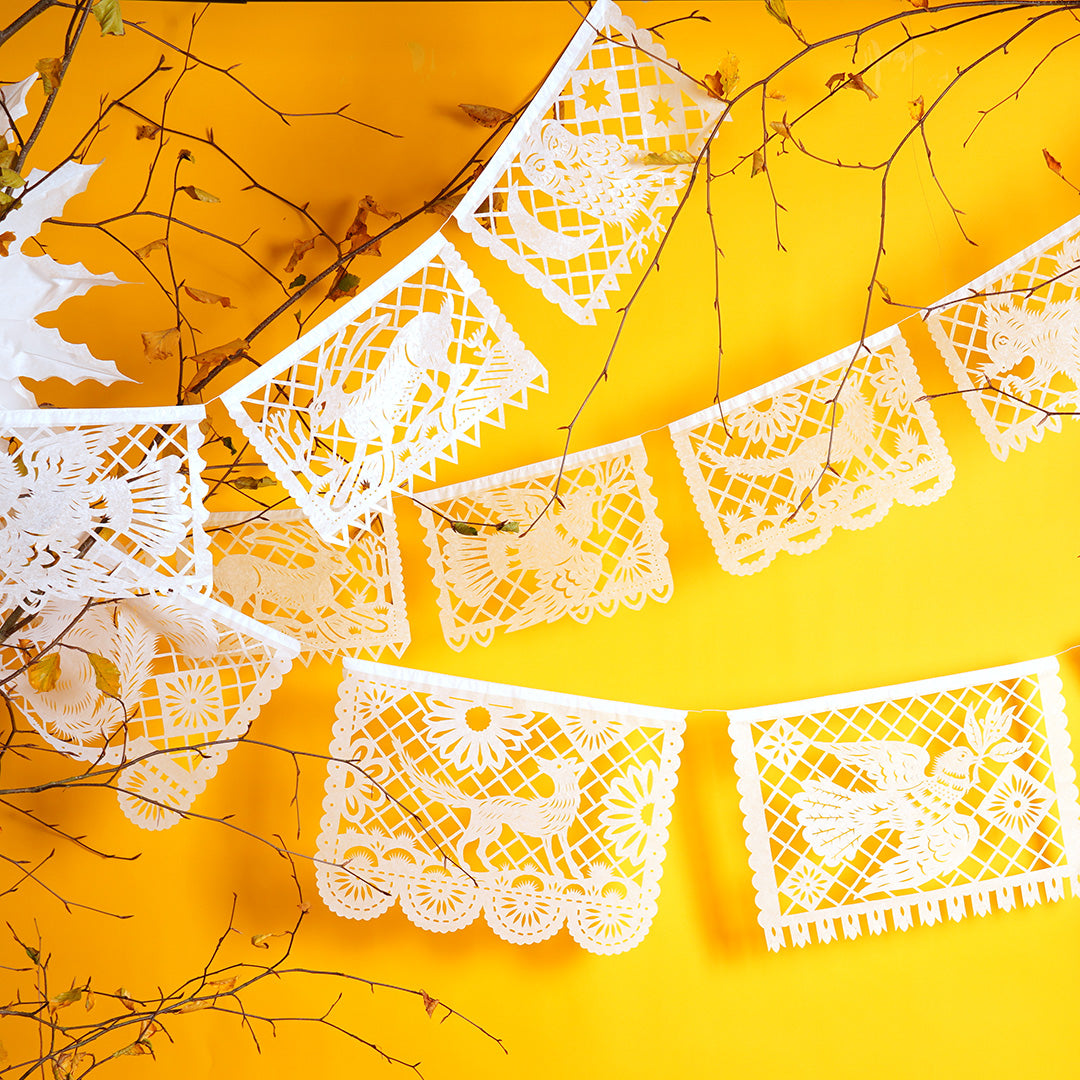 British Wildlife Papercut Bunting - Small, White